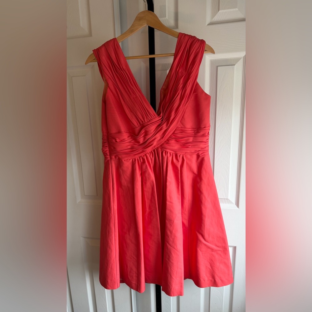 NWT Anthropologie Coral Midi Dress Ruched Crossing
Women’s Size: 10 - Picture 4 of 10